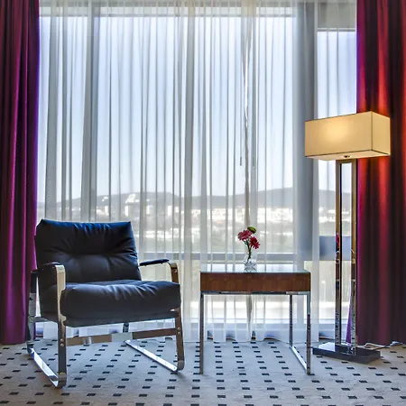 Radisson Blu Alna 4*